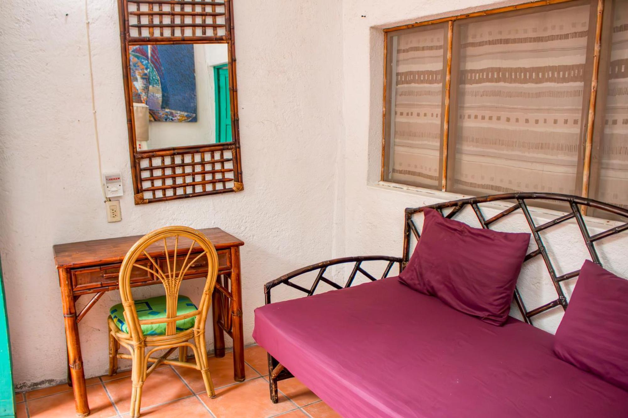 Casa Mexica Bungalows Zihuatanejo Exterior photo